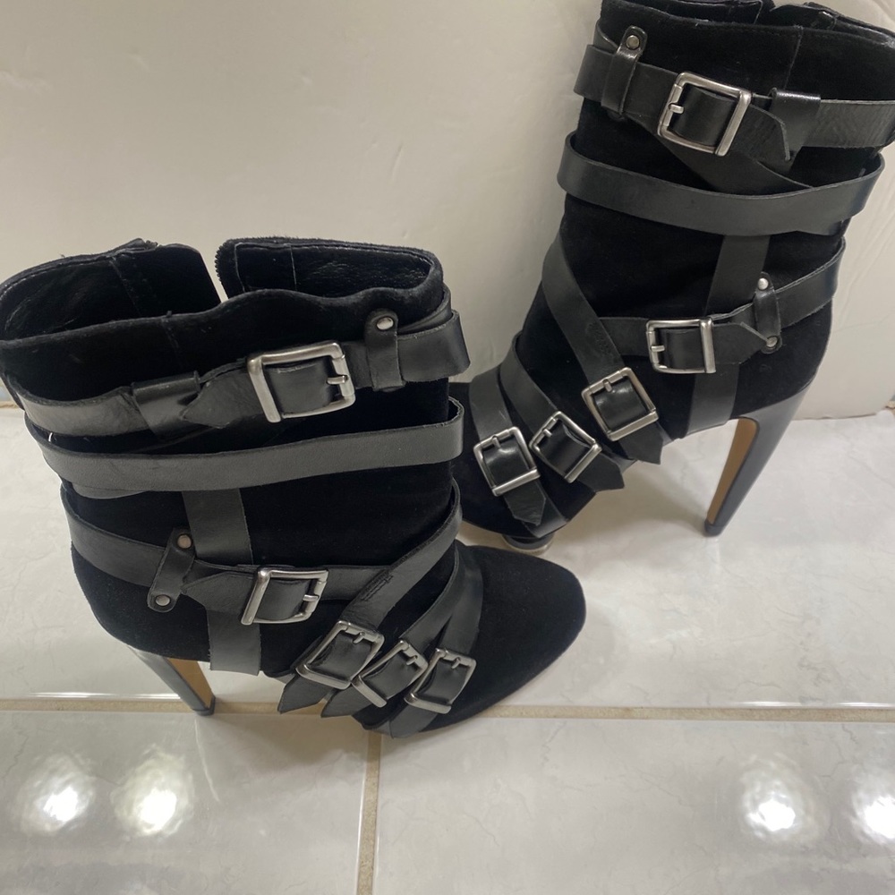 COPY - Sam Edelman heel ankle boots